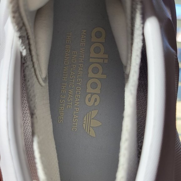 Men's Adidas AdiFOM Q Sneakers Adiplus Off White & Aluminum Size 9.5  - Open Box - Picture 14 of 16